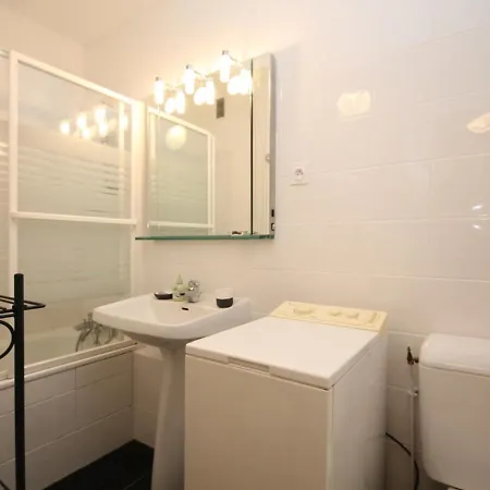 Mont-dore: Duplex 3 Pieces Avec Balcon, Parking - Fr-1-608-161 Apartment